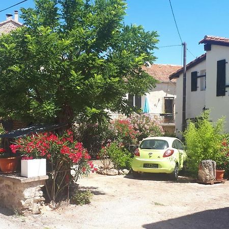 Taussac-la-Billiere Jolie Petite Maison Dans Hameau En Pleine Nature מראה חיצוני תמונה